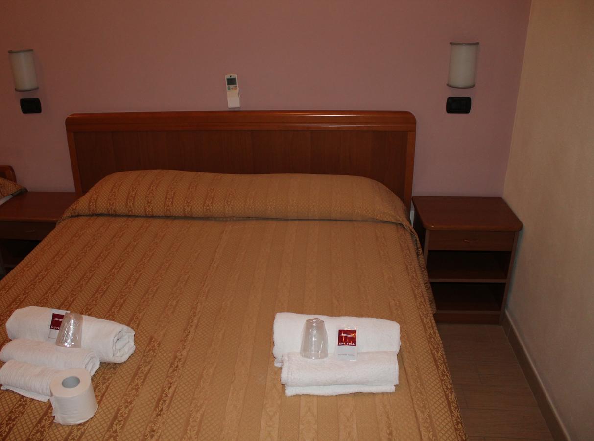 Hotel Oblio Rimini Ngoại thất bức ảnh